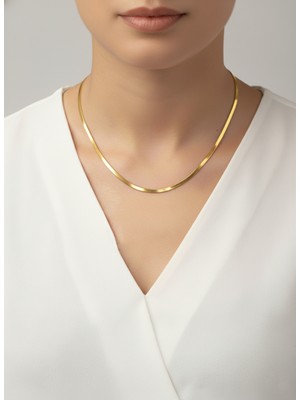 Normadia Parlak ve Şık Çelik Zincir Kolye, Tarzınıza Zarafet Katın