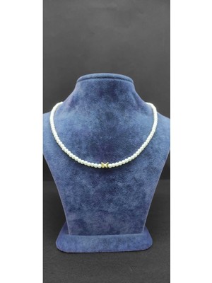 KirLinova Inci Dizilimli Kelebek Detaylı Choker Kolye -Beyaz