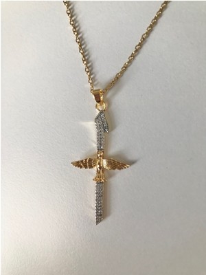 Normadia Elif Anka Kuşu Çelik Kolye, Şık ve Dayanıklı Takı Tasarımı