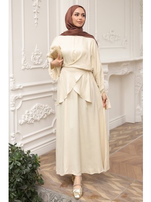 İmaj Butik Bej Floş Saten Ön Detaylı Bluz Etekli Takım