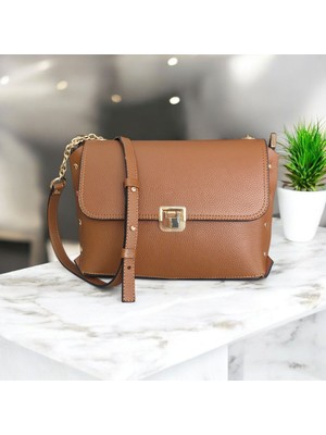 Valentina Victoria Hakiki Deri Aksesuarlı Zincir Detaylı Çapraz Çanta