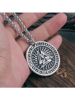 Normadia Runik Yazılı Çift Taraflı Zincirli Erkek Çelik Kolye