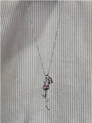 Normadia H Harfli Çelik Lale Tasarımlı Şık ve Zarif Kolye