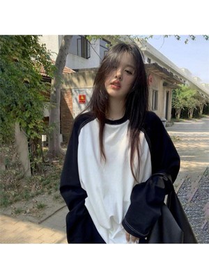 Harmony Factory Beyaz Raglan Siyah Kollu Basix Y2K Sweatshirt