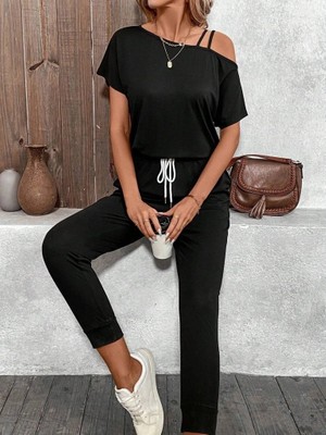 Çamaşır Kenti Kadın Tek Omuzdan Açık Viskon Iki Iplik Bluz Bağcıklı Pantolon Ikili Takım