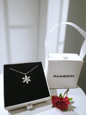 Normadia Şeffaf Lotus Çiçekli Çelik Kolye ve Çanta Seti, Zarif Hediye Alternatifi