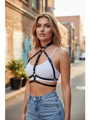 Çamaşır Kenti Siyah Kadın Kemer Çoklu Tokalı Deri Vücut Detayı - CMSR119