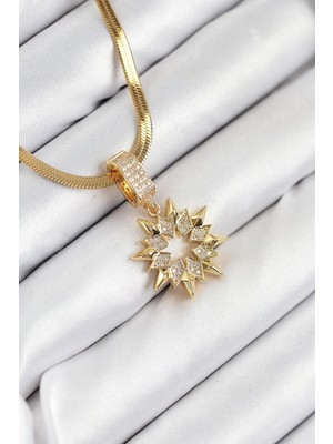 Normadia Şık Çelik Zirkon Taşlı Yıldız Kadın Kolye