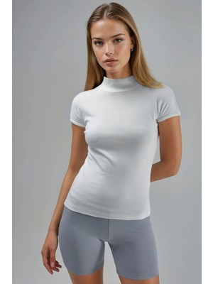 Hiccup Kadın Busem Vücuda Oturan Dik Yaka Pamuk Bluz Beyaz