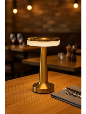 Delixa Girit Gold Şarjlı Dokunmatik Masa Lambası – 3 Renk Modu (6500K/3200K/AMBER), Dimlenebilir, Type-C Ka