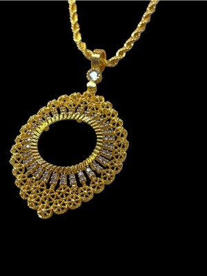 Normadia Şık Yarım Altın Kaplama Kolye, Zarif ve Modern Tasarım