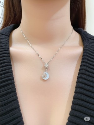 Normadia Ay Figürlü Parlak Çelik Silver Kolye 45CM, Şık ve Zarif Takı
