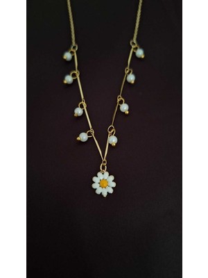 Normadia Şık ve Zarif Çelik Papatya Kolye, Günlük ve Özel Anlar Için Ideal