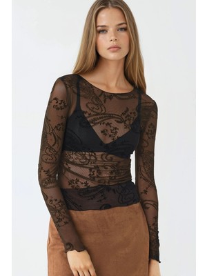 Hiccup Kadın Busem Vücuda Oturan Uzun Kollu Flok Baskı Tül Bluz Siyah