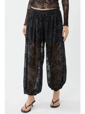Hiccup Kadın Busem Rahat Kesim Flok Baskı Tül Pantolon Siyah