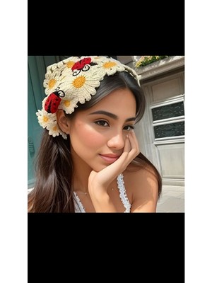 Papatya ve Uğurböceği Desenli Örgü Bandana