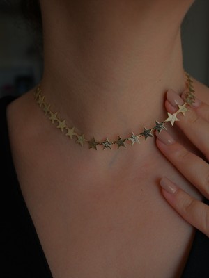 Normadia Şık Yıldız Sıralı Kolye, Zarif Takı Tasarımı, Modern ve Çekici Hediye