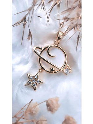 Normadia Yıldız Figürlü Satürn Sedef Çelik Kolye, Şıklığın ve Zarafetin Simgesi