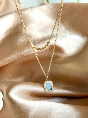 Normadia Şık Çelik Iki Zincirli Dörtgen Kolye, Modern ve Zarif Takı Tasarımı