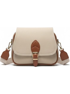 Hayal Çanta Krem Dört Cepli Kapaklı Fermuarlı Çıtçıt Kapamalı Kadın Omuz Çantası