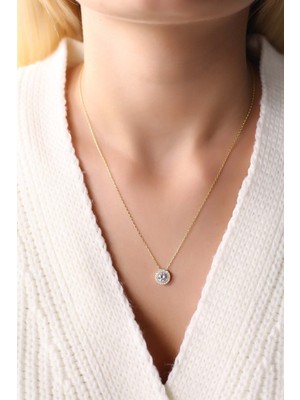 Normadia 925 Ayar Gümüş Tektaş Kolye, Zarif ve Parlak Tasarım