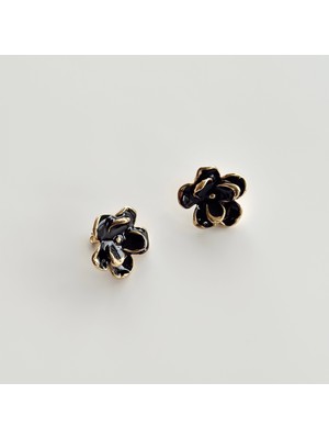 Vesce Atelier Gold Kenarlı Siyah Çiçek Küpe