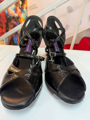 Siyah Kırık Rugan Tango Dans ve Salon Ayakkabısı 8,5 cm 13 Pont Koni Model Kapalı Topuk