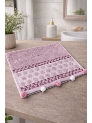 Onaltı Tekstil 30X50 cm Ponpon Detaylı Havlu 1 Adet