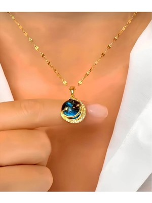 Normadia Uzay Temalı Çelik Kolye, Gold Renk, Gezegen Tasarımı, Şık Takı