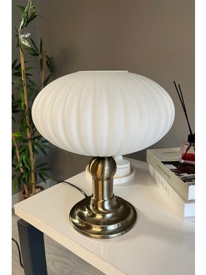 Şık Beyaz Cam Masa Lambası, Dekoratif ve Yatak Odası Için Parlaklık