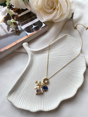 Normadia Şık ve Dayanıklı Kadın Çelik Seyahat Kolyesi, Modern Tasarım