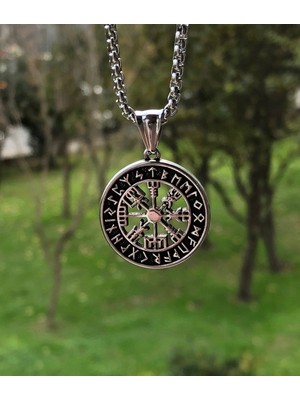 Normadia Küçük Boy Nordik Figürler ve Ejderha Tasarımlı Paslanmaz Çelik Kolye