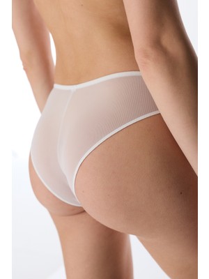 Penti Kırık Beyaz Broderie Brazilian Külot