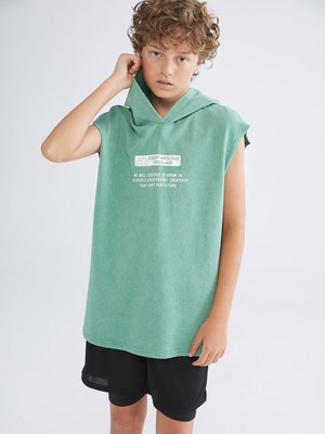 Lc Waikiki Yeni Sezon Kapüşonlu Erkek Çocuk Atlet