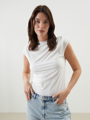 Lc Waikiki Yeni Sezon Dik Yaka Kadın Bodysuit