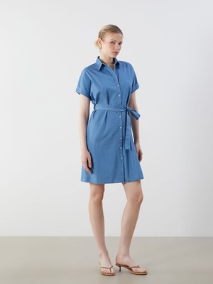 Lc Waikiki Yeni Sezon Gömlek Yaka Kuşaklı Jean Elbise