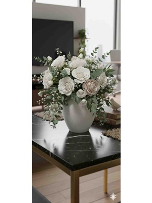 14 cm Beyaz Seramik Vazo - Minimalist Tasarım Ofis ve Ev Aksesuarı