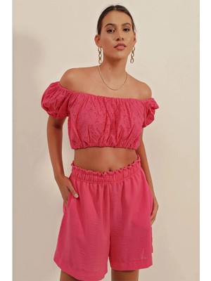 Hazelin Kadın Koyu Pembe Carmen Yaka Bel Büzgülü Fistolu Straplez Bluz HZL23S-BD104811