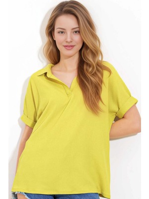 Hazelin Kadın Fıstık Yeşil Polo Yaka Geniş Kesim Örme Bluz HZL24S-BD104861