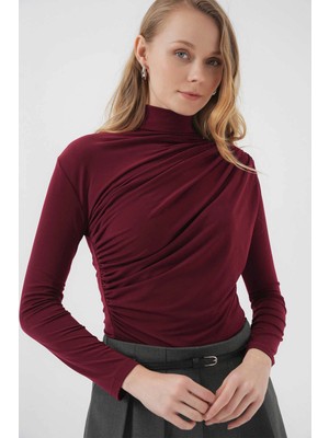 Hazelin Kadın Bordo Büzgü Detay Balıkçı Yaka Sandy Bluz HZL25W-BD19251
