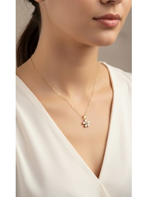 Normadia Zirkon Taşlı Çiçek Çelik Kolye, 14 Ayar Altın Kaplama, Garanti Belgeli