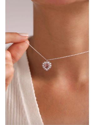 Normadia 925 Ayar Gümüş Rodyum Kaplama Kalp Kolye, Zarif Zultanite Taşı Detaylı