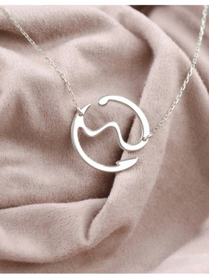 Normadia Özel Tasarım Gümüş Kolye, Şık ve Zarif Kadın Takısı