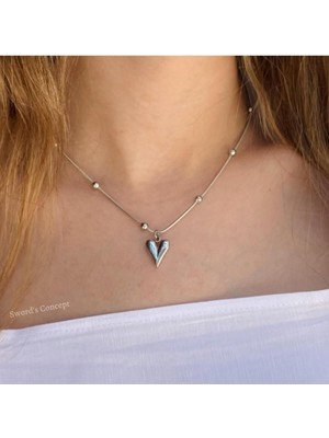 Normadia Şık Topçuk Detaylı Kalpli Çelik Kolye, Zarif ve Modern Tasarım