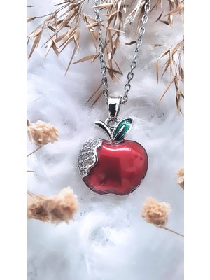 Normadia Kırmızı Mineli Elma Figürlü Şık Çelik Kolye, Zarif ve Günlük Takı