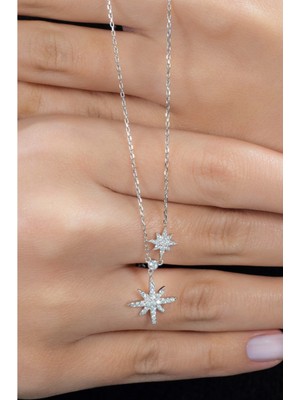 Normadia Şık Çift Yıldızlı Zirkon Taşlı Gümüş Kolye