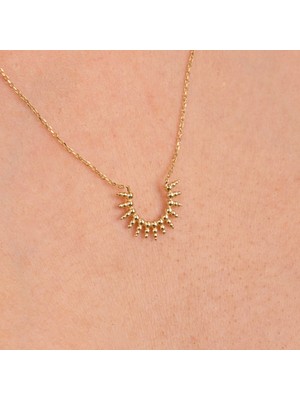 Normadia Şık Top Top 925 Ayar Gümüş Kolye, Zarif ve Parlak Takı Tasarımı