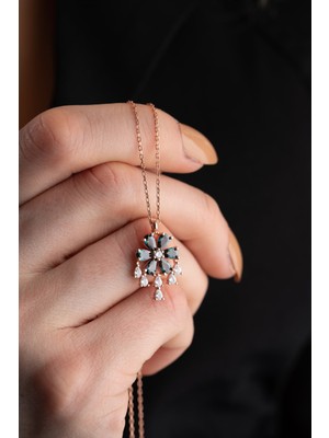 Normadia 925 Ayar Gümüş Sallantılı Mistik Topaz Çiçek Kolye