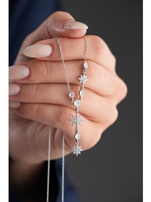 Normadia Parlak 925 Ayar Gümüş Zirkon Taşlı Yıldız Kolye