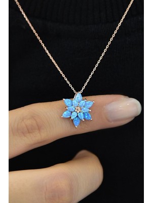 Normadia 925 Ayar Gümüş Turkuaz Opal Çiçek Kolye, Zarif ve Şık Takı